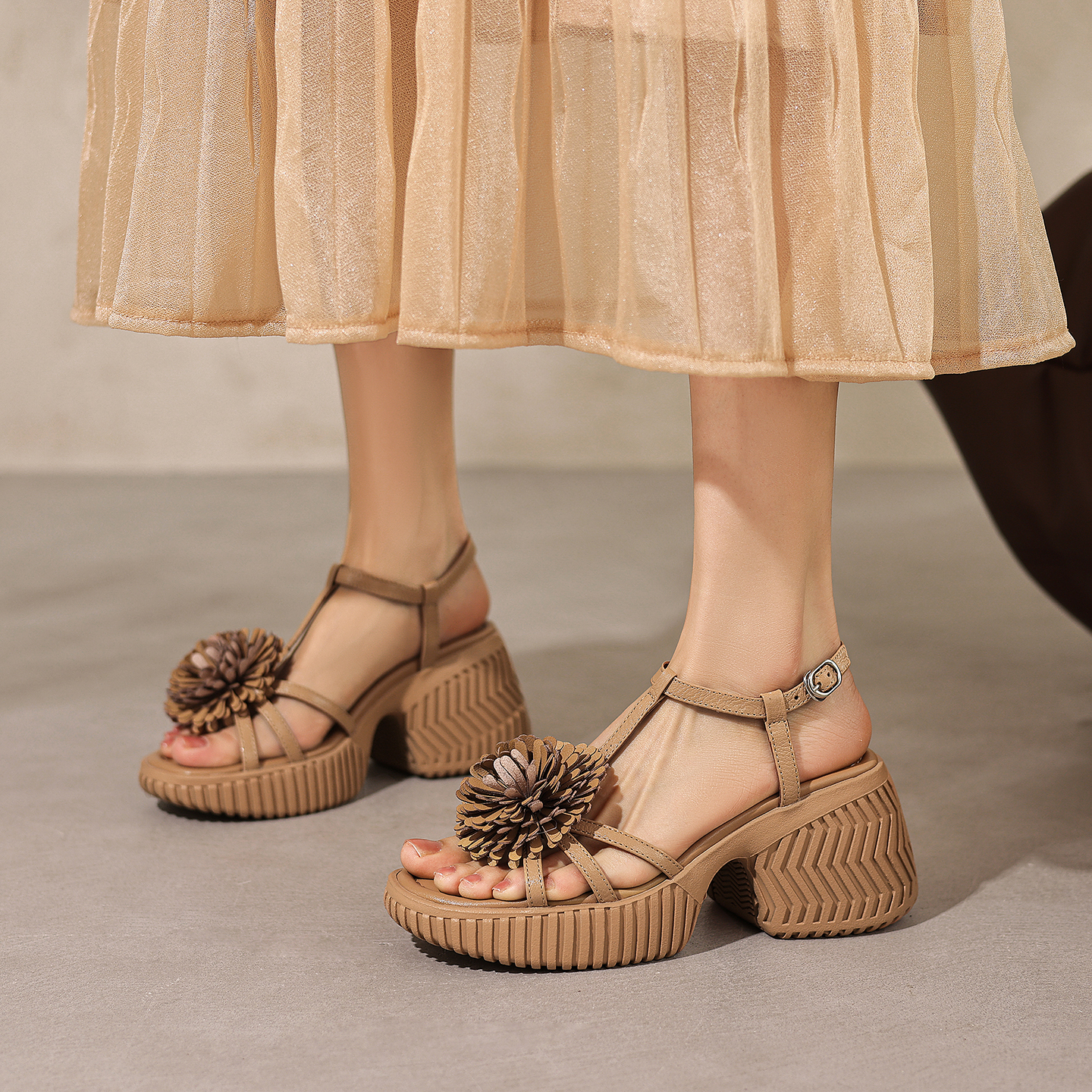 Leatherwork Flowers - Genuine Leather Cowhide Women Sandals,Fashion Flowers