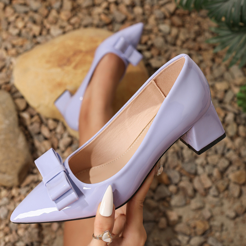 European size chunky heel shoe - Leatherwork Flowers recensione e prezzo