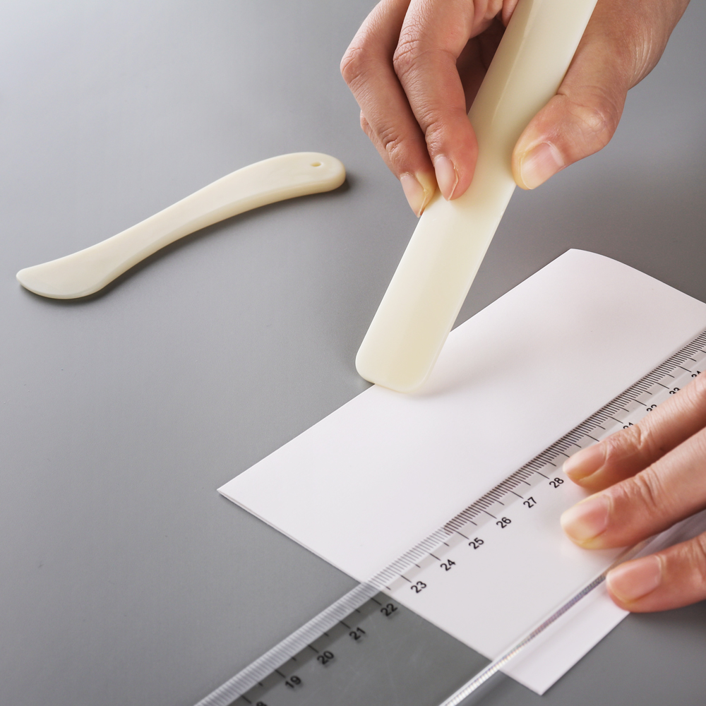 Paper Creaser and Bone Folder  - Bone Folder Tool recensione e prezzo