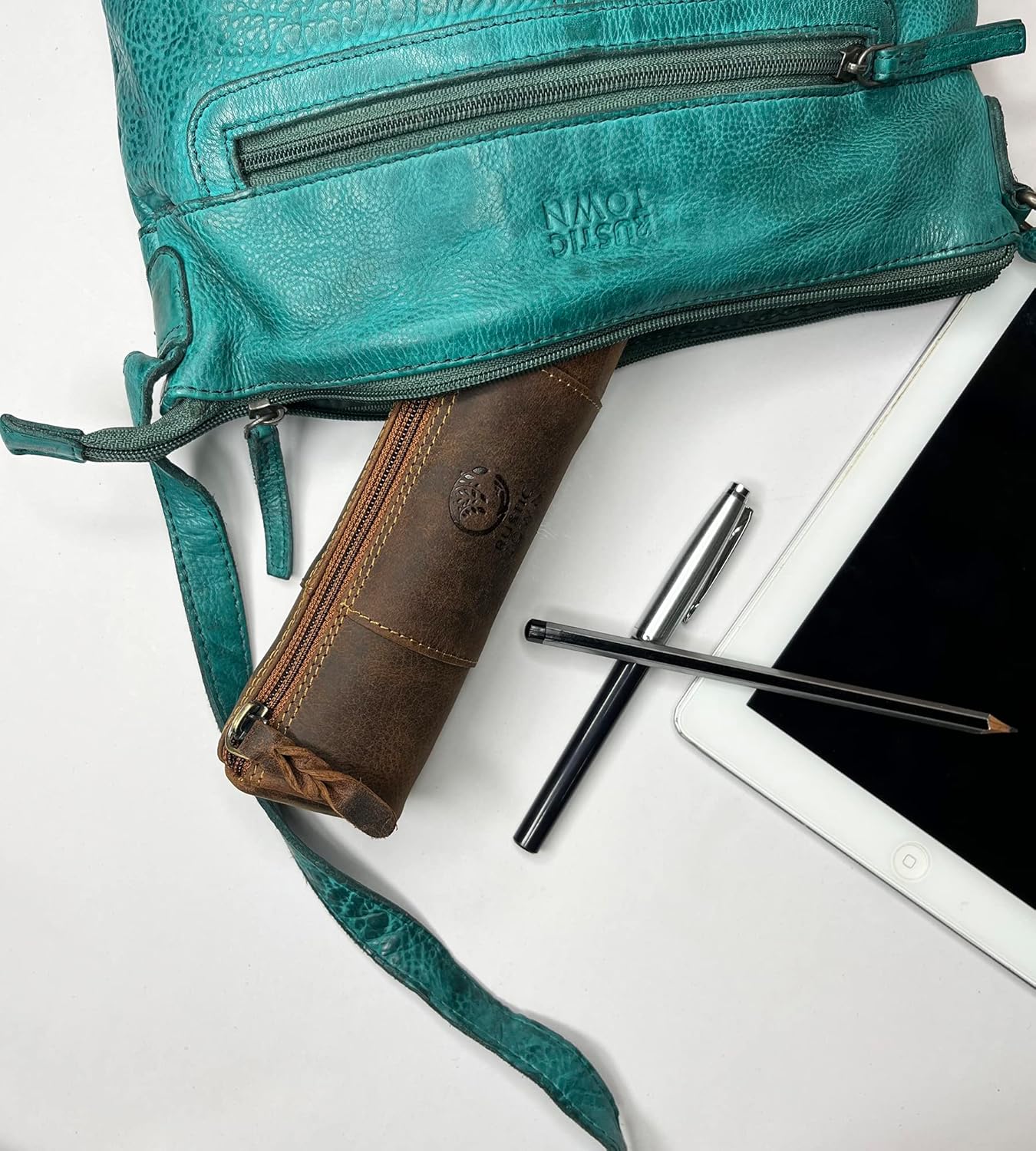 Leather Pencil Case with Full  - Leatherwork Products recensione e prezzo