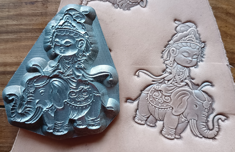 Leather Carving Embossing Punc - Leatherwork Flowers recensione e prezzo