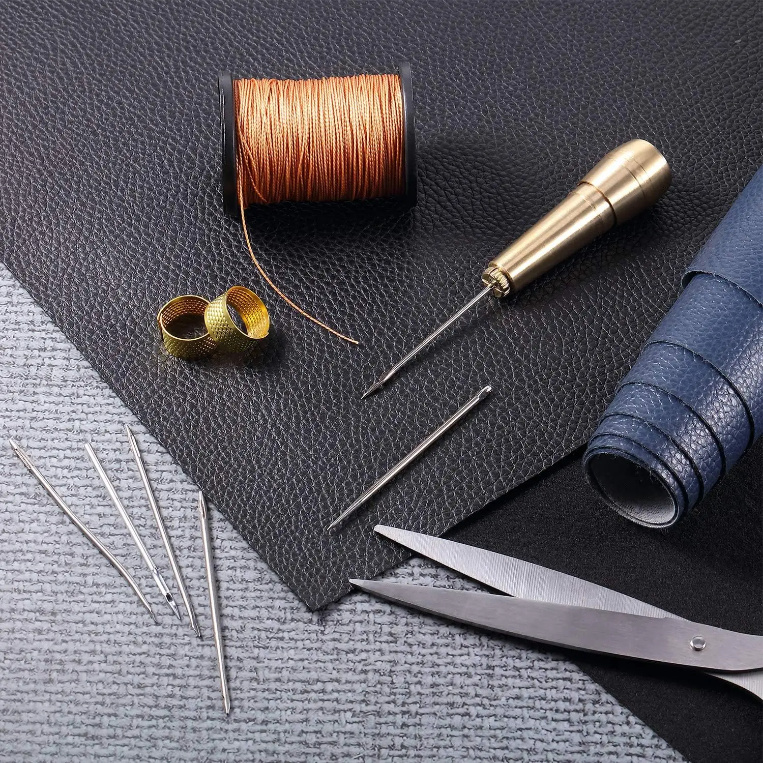 Leather Stitching Kit w/Copper - Leatherwork Craft recensione e prezzo